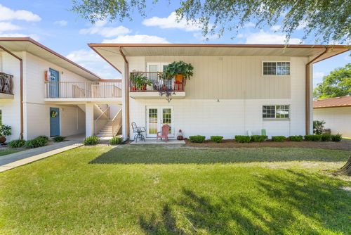 apt-a101-2100 W Beach Dr, Panama City, FL, 32401-1601 | Card Image