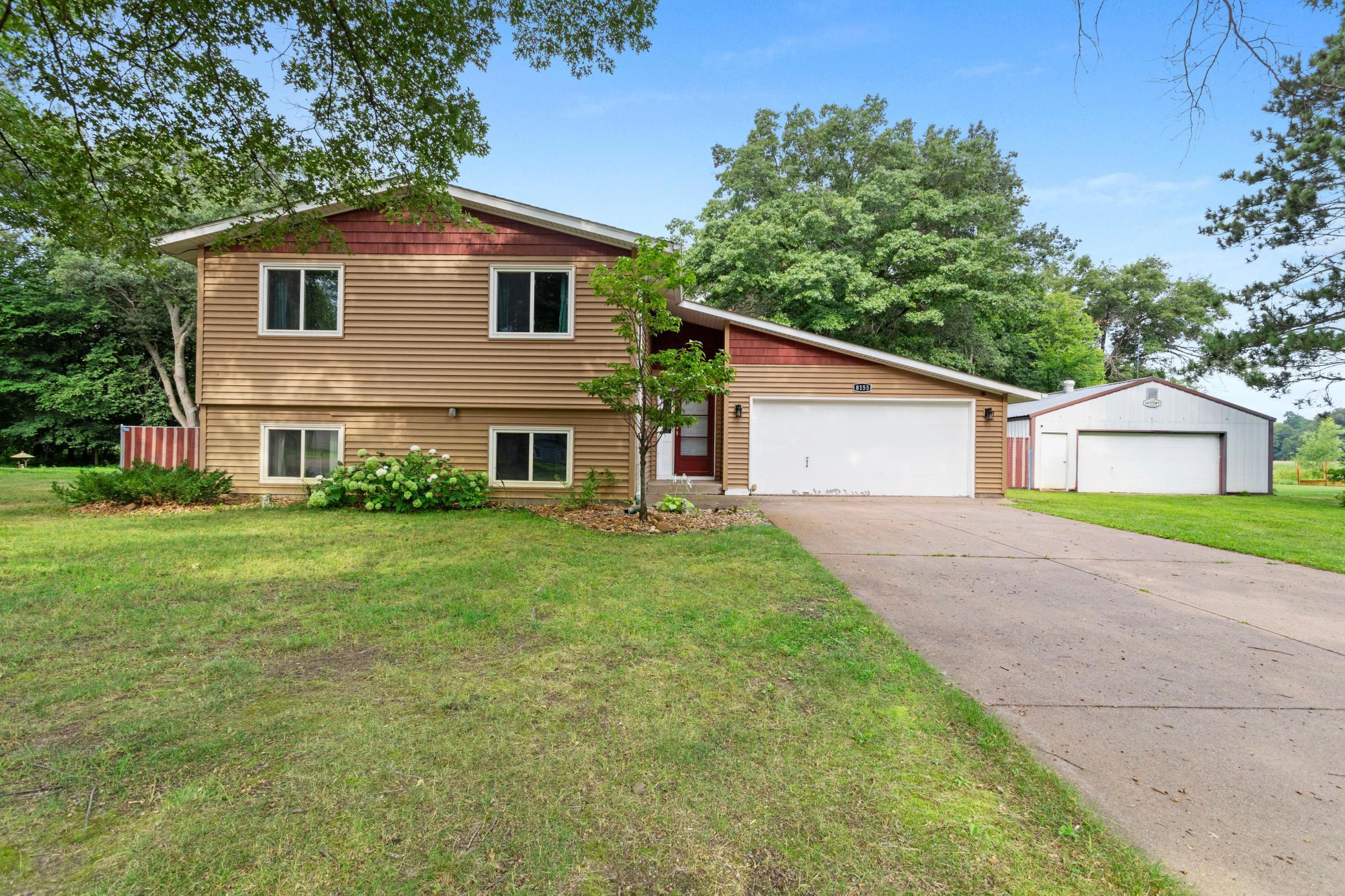 Diane St, Circle Pines, MN 55014
