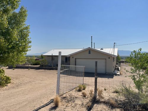 160 James St, Belen, NM, 87002-4849 | Card Image
