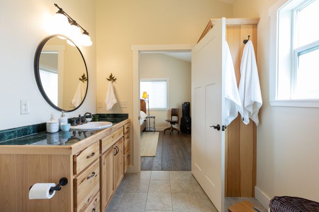 716 Shadow Dancer Way, House other with 3 bedrooms, 2 bathrooms and null parking in Stevensville MT | Image 45