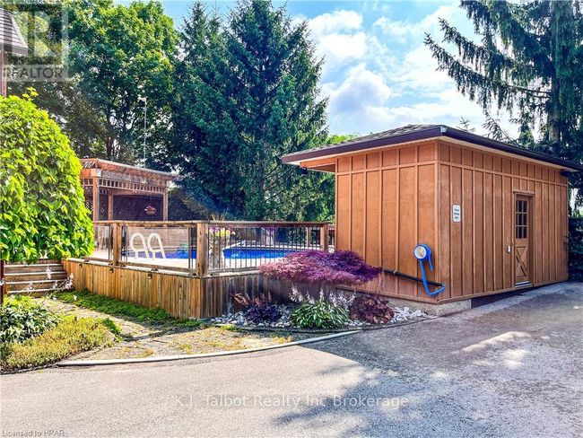 81276 Westmount Line, House other with 3 bedrooms, 4 bathrooms and 10 parking in Goderich ON | Image 28