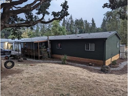 9200 Smith Rd Se, Aumsville, OR, 97325-9576 | Card Image