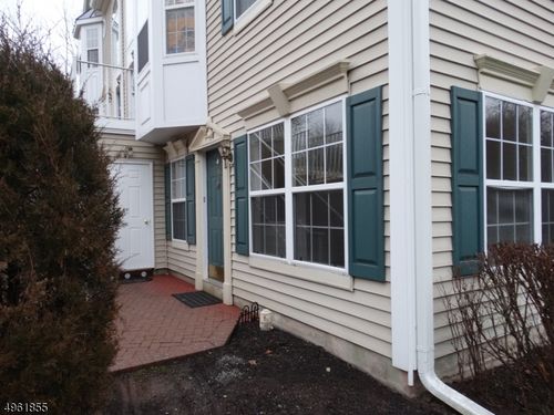 808 Magnolia Ln, Branchburg, NJ, 08876-6113 | Card Image