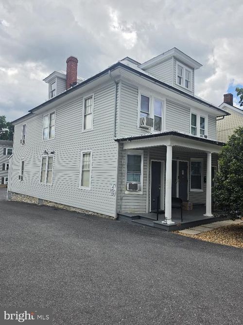 1-808 S Braddock St, WINCHESTER, VA, 22601-4099 | Card Image