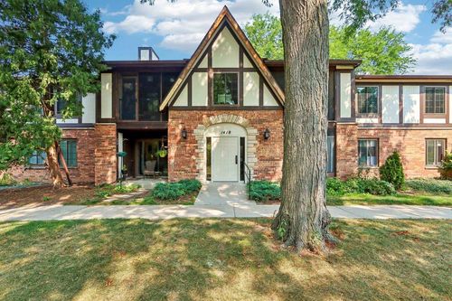 h-1418 Wheeler Road, Madison, WI, 53704 | Card Image