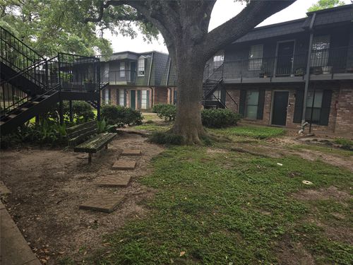 apt-211-8941 Gaylord Dr, Houston, TX, 77024-2917 | Card Image