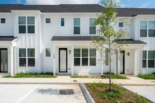 704 Laura Ward Pl, Lebanon, TN, 37087-4980 | Card Image