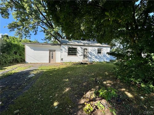 203 Anita Ave, Liverpool, NY, 13088-6239 | Card Image