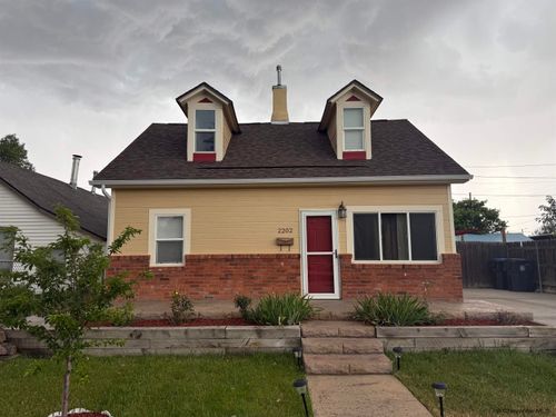 2202 Bent Ave, Cheyenne, WY, 82001-3443 | Card Image