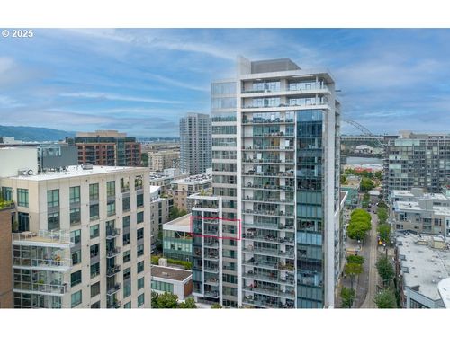 unit-810-1001 Nw Lovejoy St, Portland, OR, 97209-3571 | Card Image