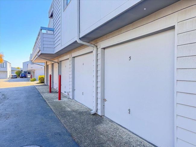2 - 3095 Marina Dr, Condo with 2 bedrooms, 2 bathrooms and 1 parking in Marina CA | Image 21