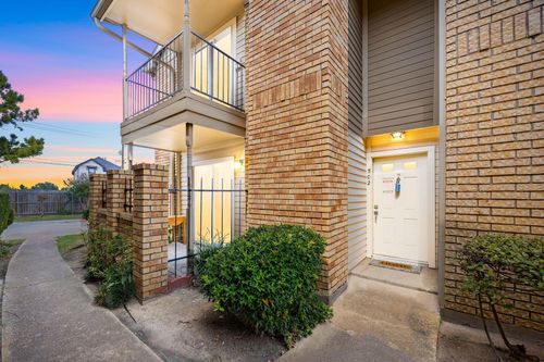 apt-502-3600 Jeanetta St, Houston, TX, 77063-5570 | Card Image