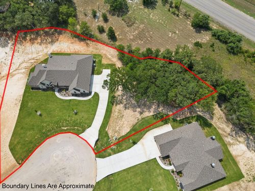 715 Winkler Way, Springtown, TX, 76082-2546 | Card Image