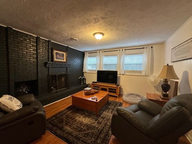 625 Robin St, House other with 3 bedrooms, 3 bathrooms and 2 parking in Bluefield VA | Image 21