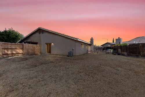 8916 Fox Creek Drive, Stockton, CA, 95210 | Card Image
