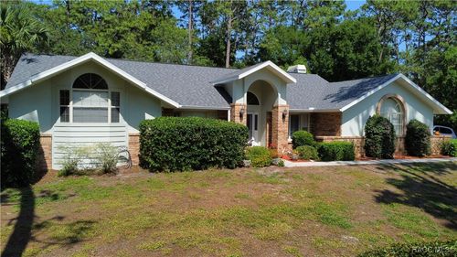 5209 Red Ribbon Pt, Beverly Hills, FL, 34465-2492 | Card Image