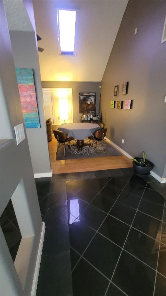 12410 Twin Creek Rd, House other with 5 bedrooms, 3 bathrooms and 6 parking in Manchaca TX | Image 4
