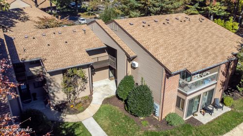 20 Hancock Ct, Red Bank, NJ, 07701-5420 | Card Image