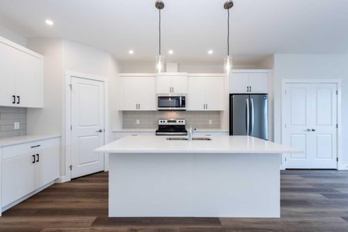 1139 Chinook Winds Circle Sw, Airdrie, AB, T4B5S7 | Card Image