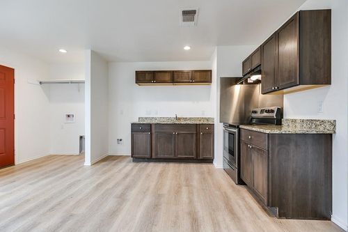 266 E 23rd St, San Angelo, TX, 76903-2604 | Card Image