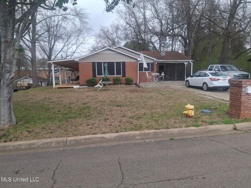 404 Evergreen Dr, Aberdeen, MS, 39730-3708 | Card Image