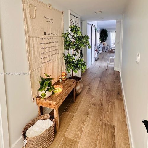 apt-204-223 Lakeview Dr, Weston, FL, 33326-1059 | Card Image