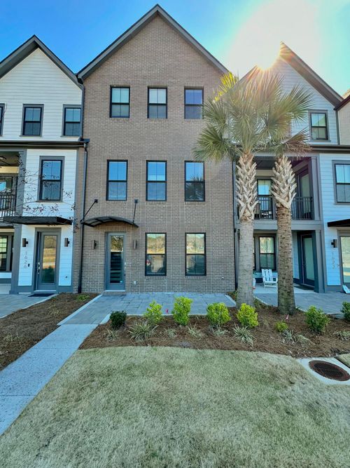 1624 Florentia St, Mount Pleasant, SC, 29464-3887 | Card Image