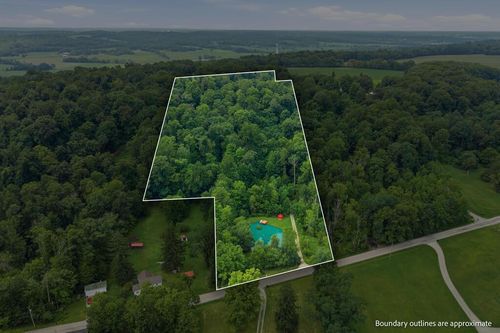 2735 Pavonia North Rd, Mansfield, OH, 44903-9416 | Card Image