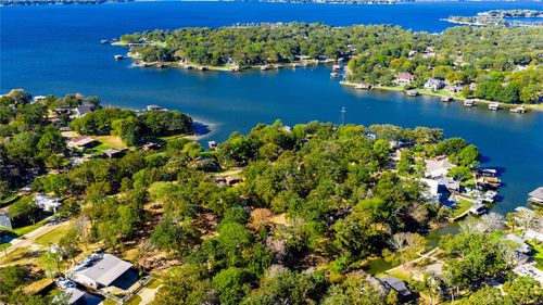 114 Lowe Dr, Mabank, TX, 75156-8926 | Card Image