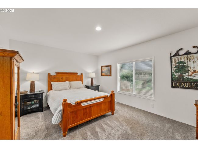 100 Crater Rd, House other with 3 bedrooms, 2 bathrooms and null parking in Camas Valley OR | Image 14