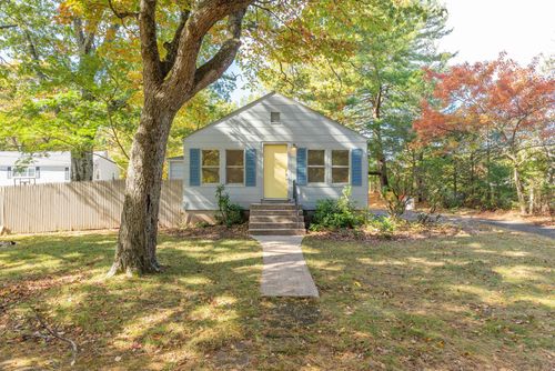 1384 West St, Southington, CT, 06489-1025 | Card Image