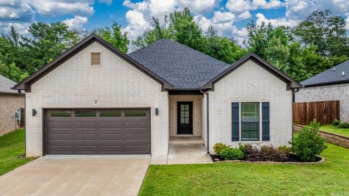 30 Hanna Loop, Maumelle, AR, 72113-6257 | Card Image