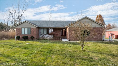 1135 Holmes Rd, Allenton, MI, 48002-2913 | Card Image