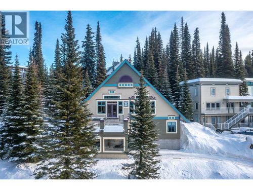 205 Monashee Rd, Silver Star Mountain, BC, V1B3W9 | Card Image