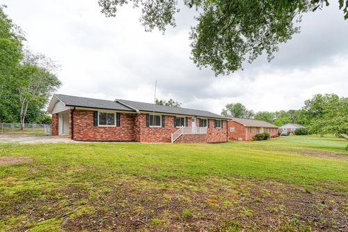 222 Northgate Cir, Boiling Springs, SC, 29316-5741 | Card Image