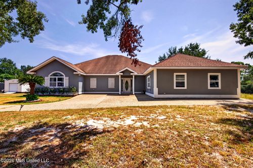 701 S Hill Ct, Biloxi, MS, 39532-4351 | Card Image
