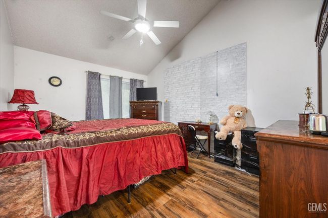 APT-5 - 3301 Columbus St, Condo with 3 bedrooms, 2 bathrooms and null parking in Bakersfield CA | Image 15