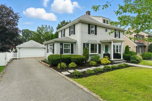 9 Rustic Rd, Stoneham, MA, 02180-1941 | Card Image
