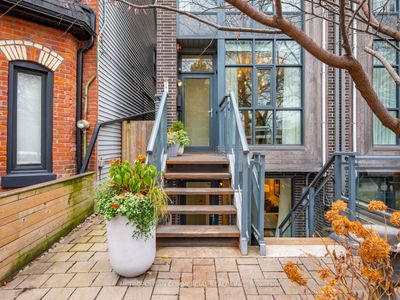 28A Givins St, House attached with 4 bedrooms, 4 bathrooms and 1 parking in Toronto ON | Image 2