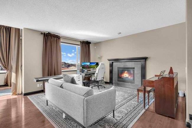 34 Panamount Bay Nw, Home with 3 bedrooms, 2 bathrooms and 4 parking in Calgary AB | Image 4