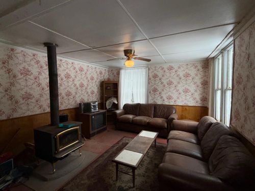 208 Main St, Downieville, CA, 95936 | Card Image