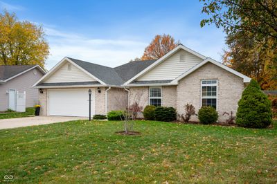 3617 Wind Hill Drive, House other with 3 bedrooms, 2 bathrooms and null parking in Muncie IN | Image 2