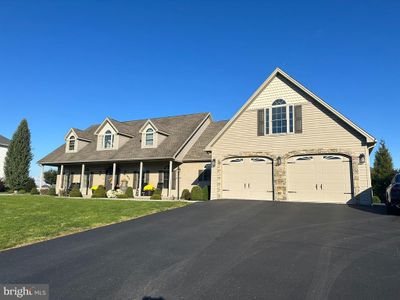 5626 Tranquil Way, House other with 4 bedrooms, 4 bathrooms and null parking in GREENCASTLE PA | Image 1