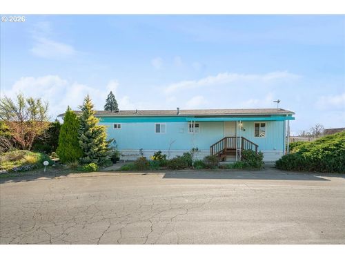 7-1418 Pine St, Silverton, OR, 97381 | Card Image