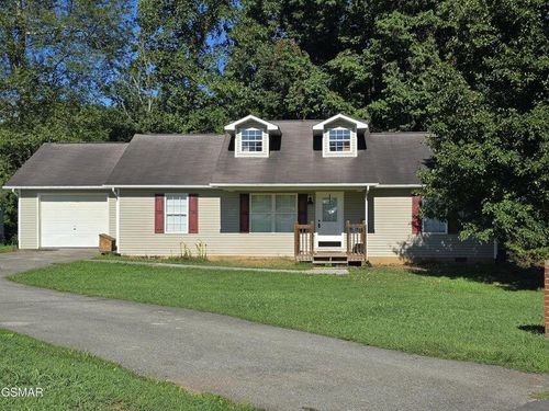 703 Duvall Ct, Strawberry Plains, TN, 37871-5744 | Card Image