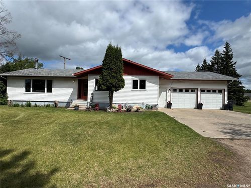 208 Stanhope Ave, Sturgis, SK, S0A | Card Image