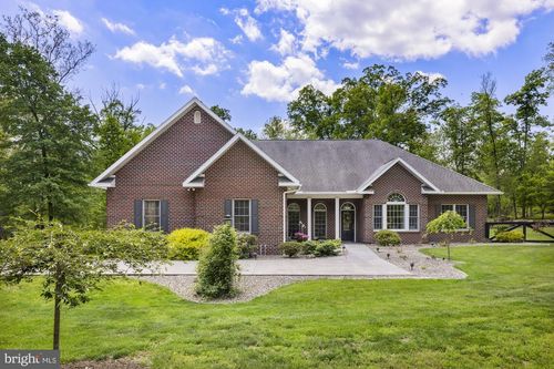 15 Sams Ln, GETTYSBURG, PA, 17325-7405 | Card Image