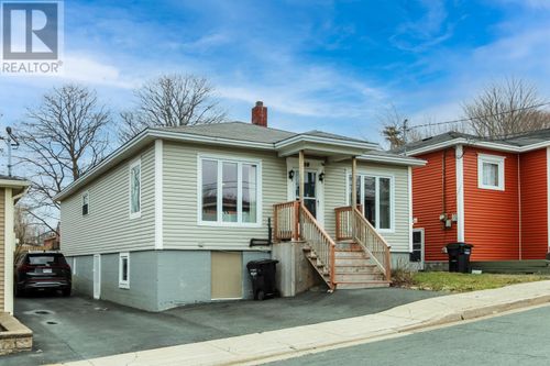 28 Hamel St, St. John's, NL, A1C5A4 | Card Image