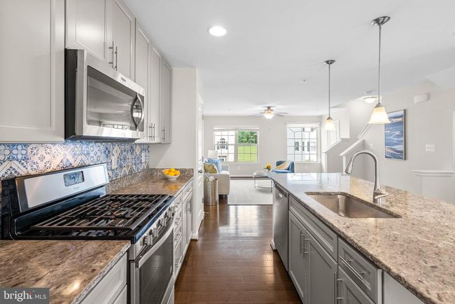 9950 Ravenhurst Rd, Townhouse with 3 bedrooms, 4 bathrooms and null parking in MIDDLE RIVER MD | Image 13
