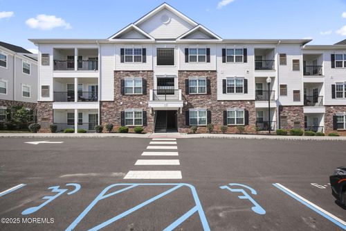 1022-1022 Vanderbergh, Monroe, NJ, 08831-3380 | Card Image